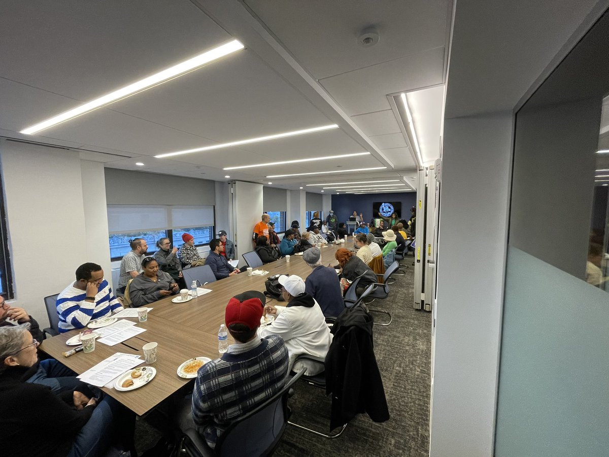 Spent the day with a bus full of friends making sure union members GOTV for <a href="/KamalaHarris/">Kamala Harris</a>. Love my union family. Always willing to put in the work to fight for a better world. <a href="/CentralLaborNYC/">NYC CLC, AFL-CIO</a> <a href="/NYCLaborVotes/">@NYCLaborVotes</a>
<a href="/PhillyAFLCIO/">Philly AFL-CIO</a> #nycunionmade #1u