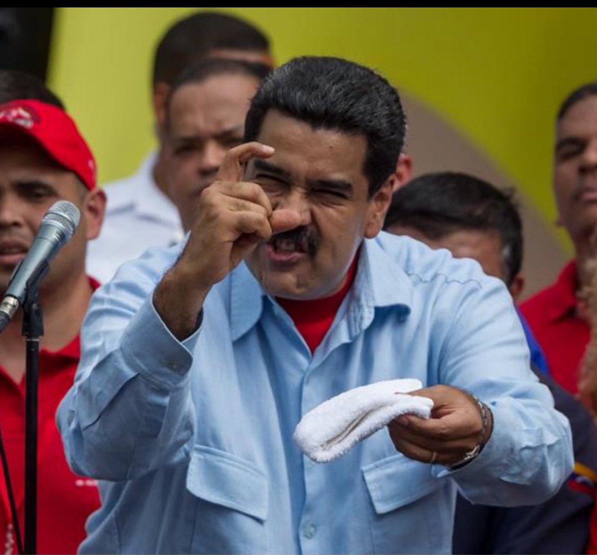 Buenas noche Venezuela!!! Sólo paso por aquí para darle una razón a NM y su régimen... FALTA POCO!!!.... TENEMOS FECHA!!! NOS VEMOS!!!