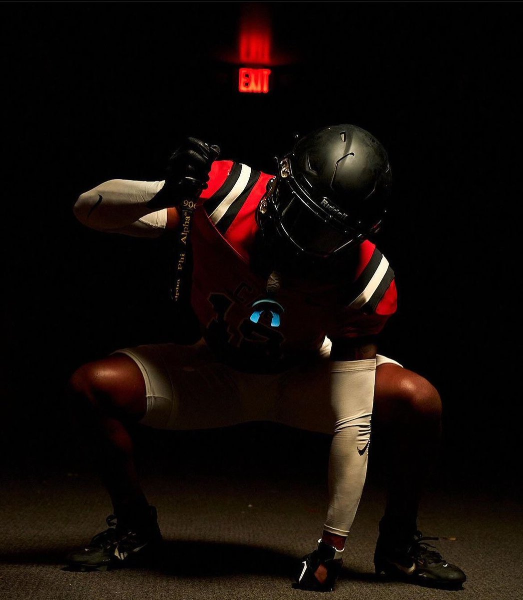 Beyond blessed to receive another offer from Clark Atlanta University! Thank you <a href="/coachmikehayde/">Mike Hayde</a> for the opportunity!
<a href="/teddyk95/">Teddy Keaton</a> <a href="/ZacBrayLex/">Coach Coe</a> <a href="/AlexLehky/">Alex Lehky</a> <a href="/VictoryFBcoach/">Richard Vester</a> <a href="/CoachCMorgan1/">Cam Morgan</a> @CoachG_dbnation