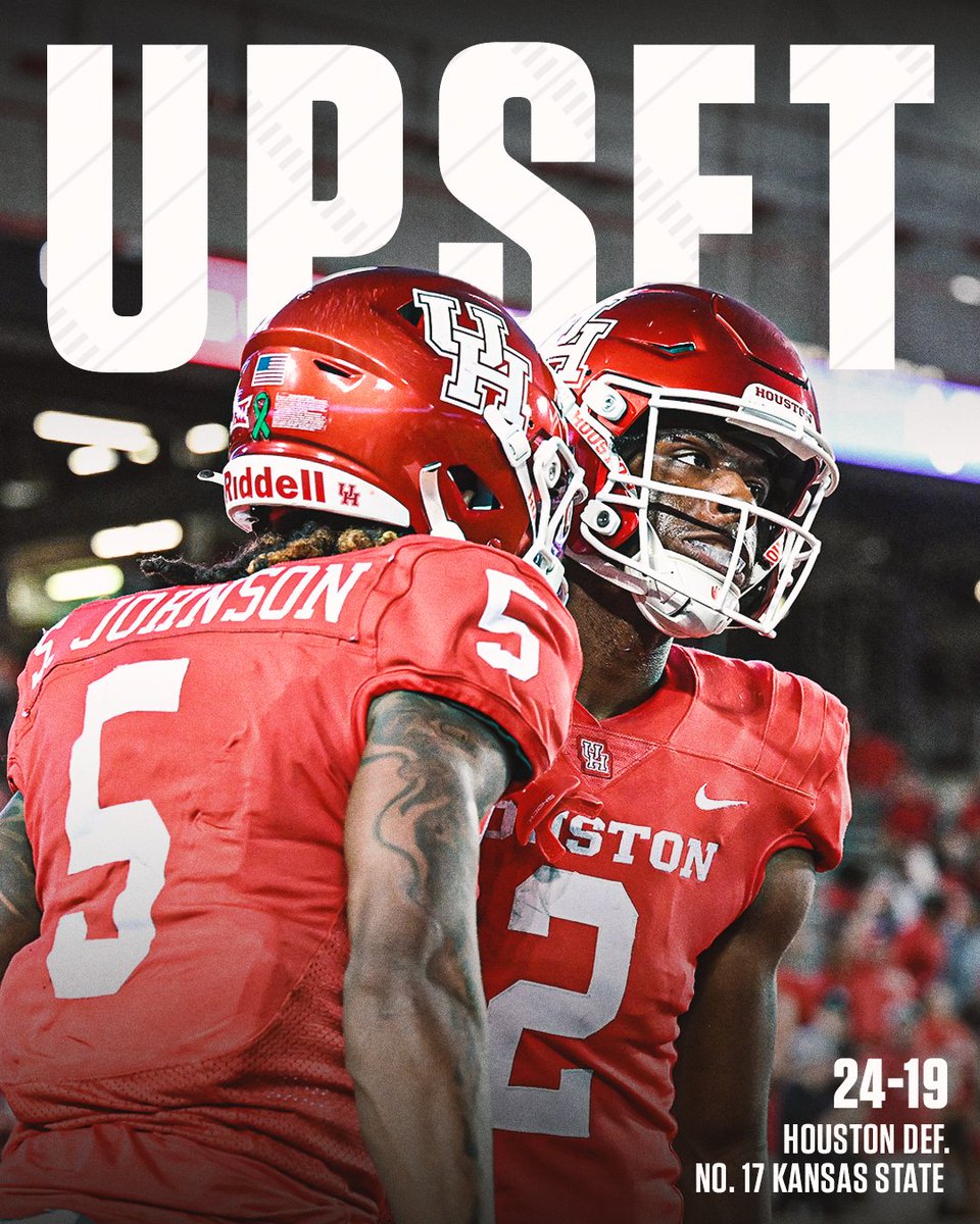 THE COUGARS UPSET NO. 17 KANSAS STATE 🔥 

Houston QB Zeon Chriss finished the game 11/11 with 2 total TDs 💪