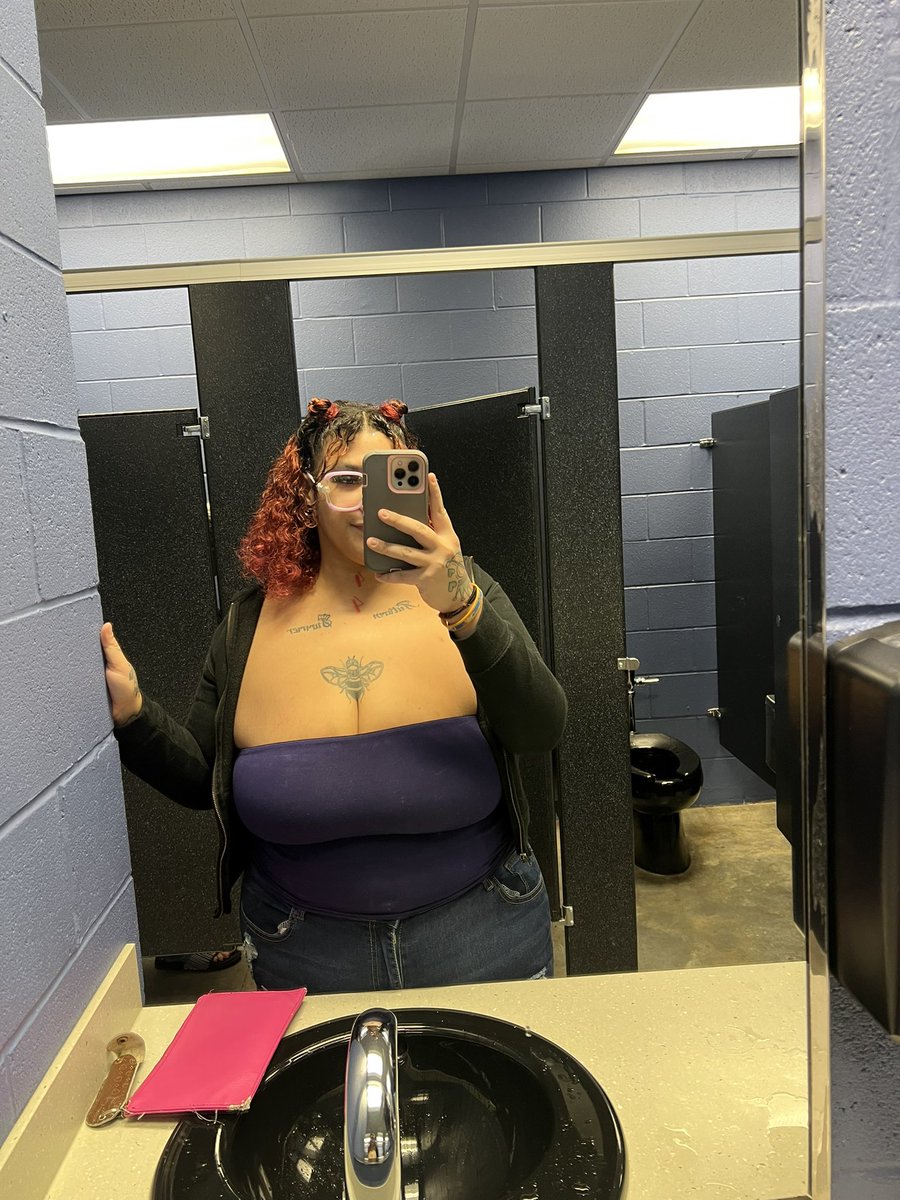 honeydewdripp's tweet photo. NEW SNAP ALERT‼️ SERIOUS BUYERS ONLYYY‼️ Content bundles, FaceTime calls and meetups available in Greensboro 👅 Add my new snap and get all the hot content you could dream of 😘 Snap @ honeyyy2rawww (3y, 3w) 336-450-9425 hit me up daddy https://t.co/ao60cikMEC