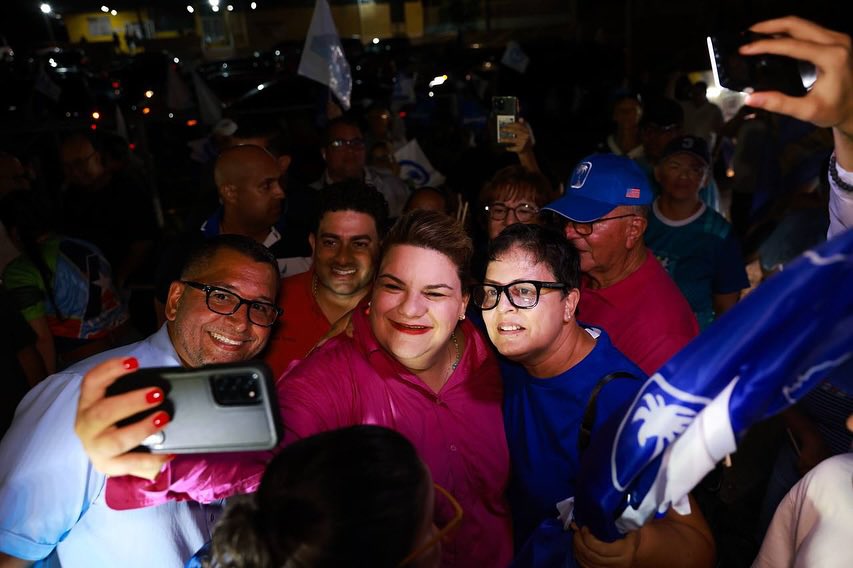 JGO_2024's tweet photo. ¡Seguimos nuestra Gran Caravana Regional en la Ciudad Samaritana, #SanLorenzo! Continuamos en contacto directo con nuestra gente, llevando el mensaje #SectoraSector. Este 5 de noviembre, ¡no olvides dar un #VotoÍntegroPNP #ParaQueGanePuertoRico! https://t.co/XPaTZui6Sv