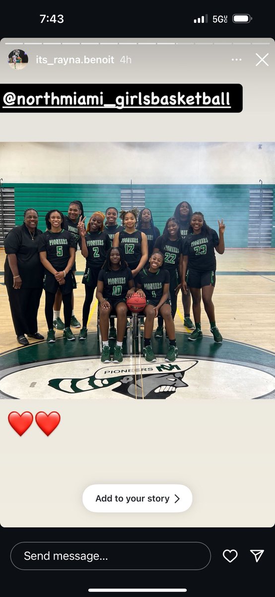 louispresume23's tweet photo. Wanted to say thank you for coach Yoyo for taking his time shoot our media day https://t.co/tGdJ4Ytq8U