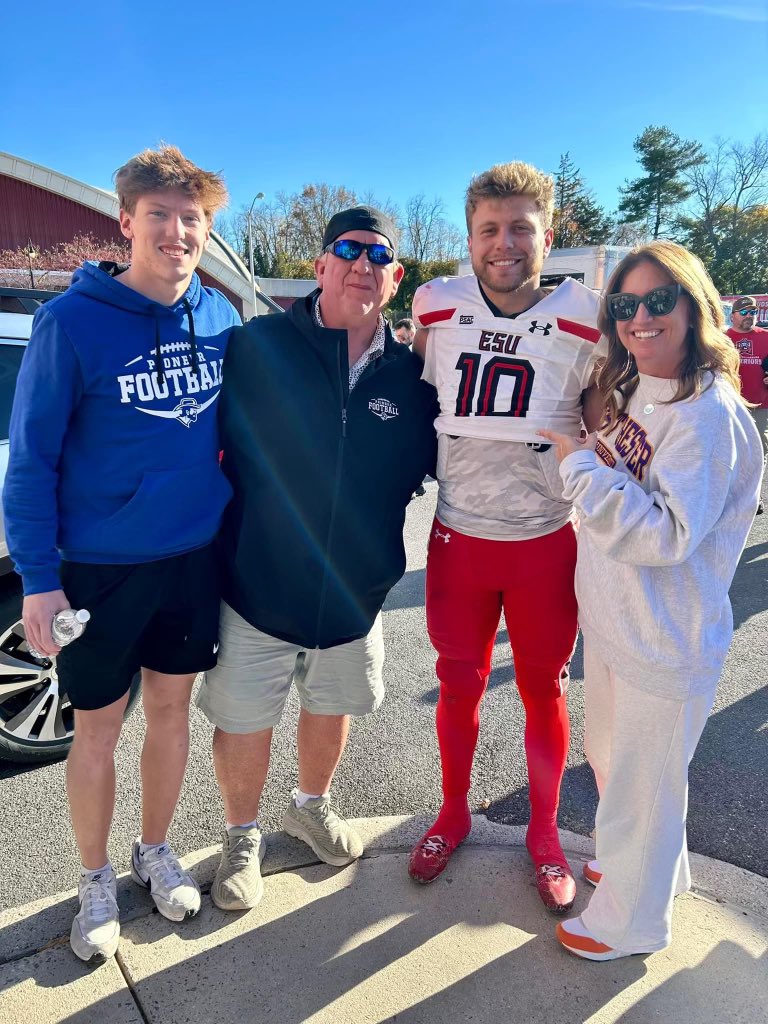 SteveMcT1's tweet image. Love CURRENT Pioneers visiting colleges to play at the next level!!! @LSFootball1