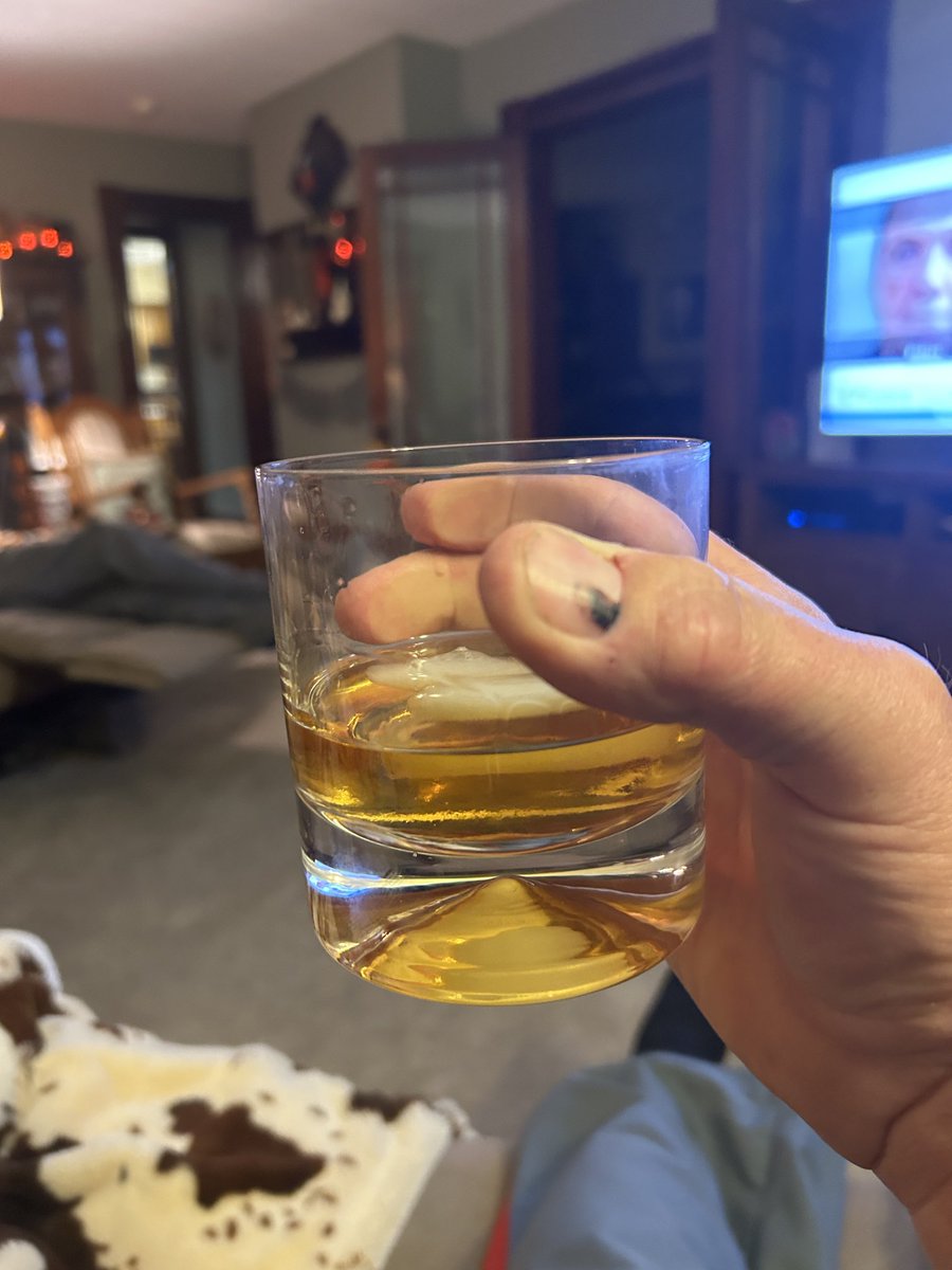 jrjmichael's tweet photo. Pretty good day today. Finished harvest after helping a neighbor out. OSU won, and ichigan lost!  Time to enjoy a drink from the ancestors. https://t.co/7nKirPNktD