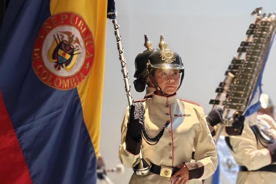 cobaep's tweet photo. 🤩 #Hoy la banda de #música Tigres P-10 Marching Band Cobaep 10 del
Plantel Huauchinango  🎺🎷🥁 se dieron cita en el Teatro de la Ciudad de #Puebla para participar en el Festival Mictlán 💀🌼🌼 junto a las bandas de música de Colombia 🇨🇴 y Polonia 🇵🇱 

#OrgulloCOBAEP https://t.co/i3QnYsx6B9