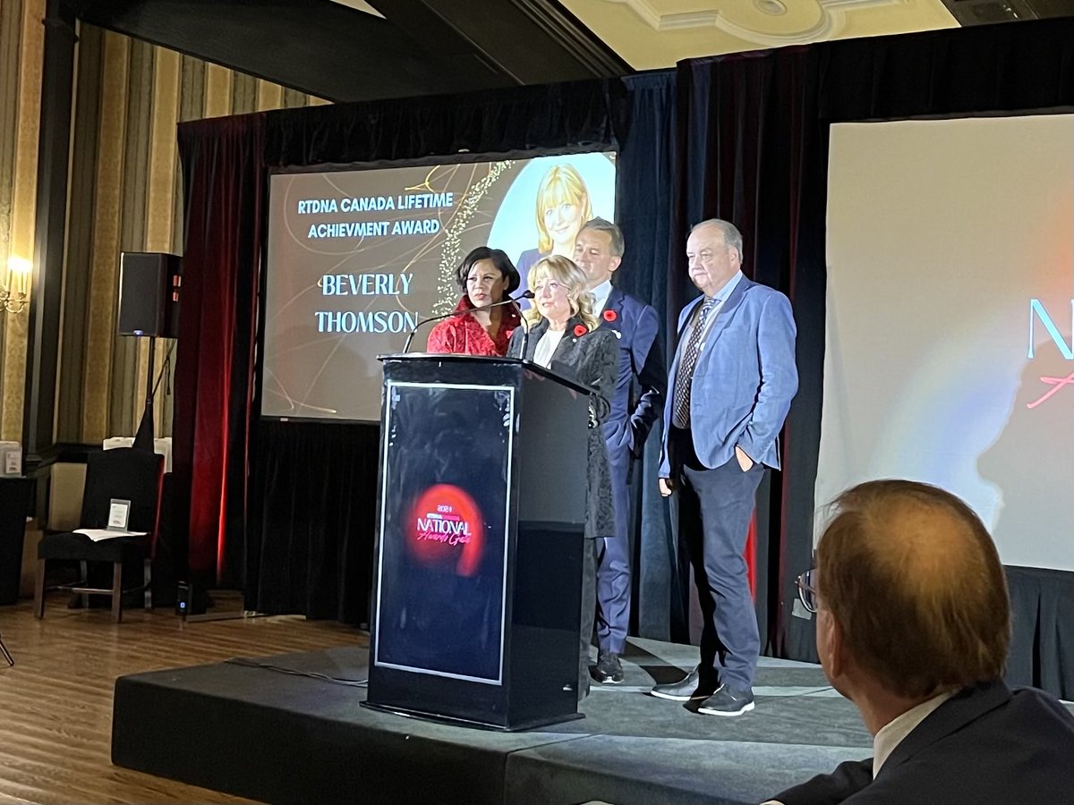 Gina Lorentz tweet media