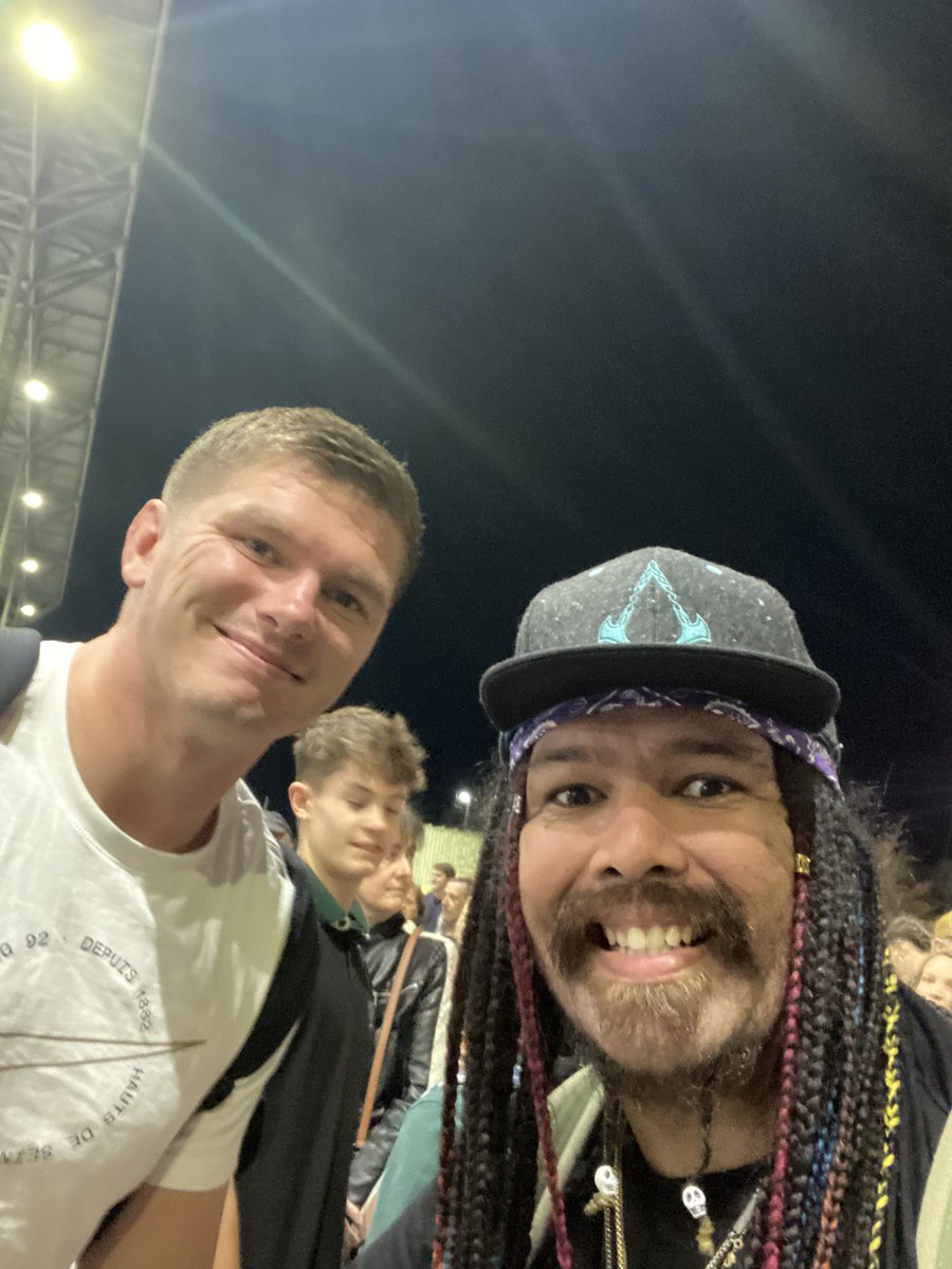 31bossArques's tweet image. #SPR92 thanks grand Owen Farrell @racing92