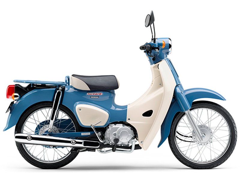 KMDex_hatahata's tweet image. #スーパーカブ50「Final Edition」を受注期間限定で発売！

スーパーカブ50・ #FinalEdition は、往年のスーパーカブをイメージした、親しみやすさを感じさせる「#ボニーブルー 」のカラーリングを設定。