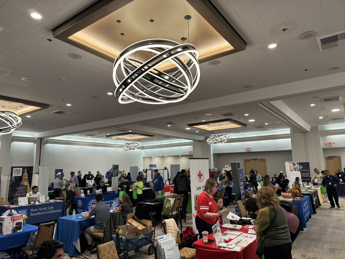 HealthCareIns1's tweet photo. Ask us about Medicare! Thank you to all the participants at the Golden Future 50+ Senior Expo in Anaheim, CA, we loved meeting you all. So many great resources in one place for the senior community! We hope to see you at the next one! #healthcareinsurancesolutions #medicare #seniorexpo #GoldenFutureSeniorExpo