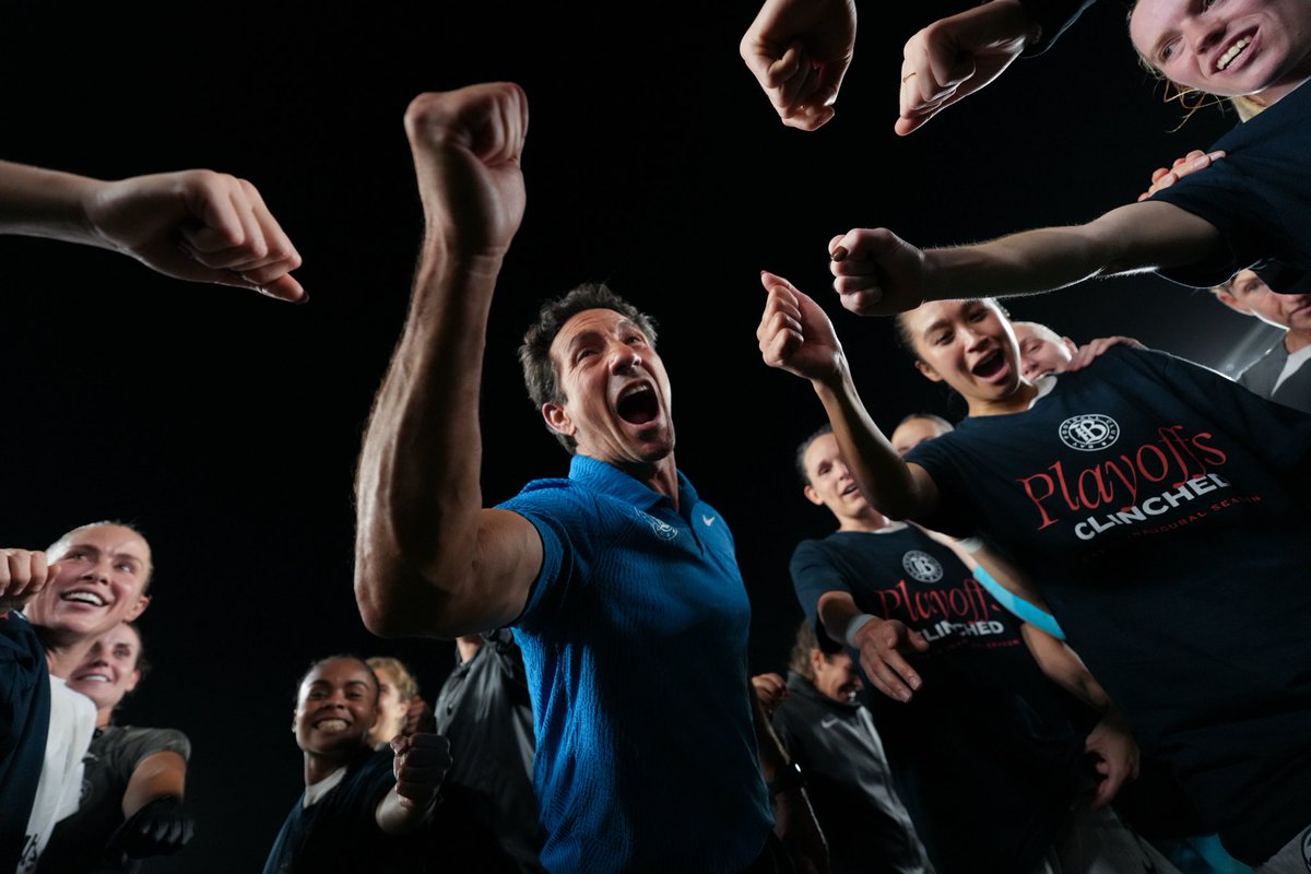 Bay Football Club tweet media