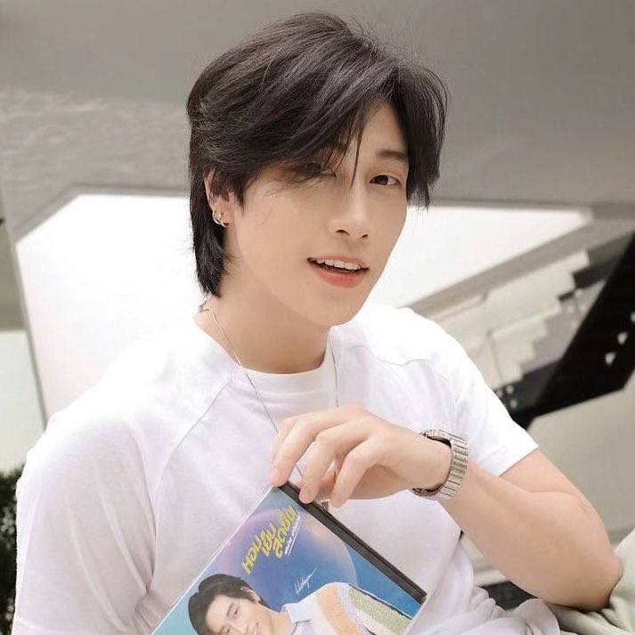 favbibbib's tweet photo. นางดูไม่เหมือนคนที่เกิดมาร้องอุแว้ๆอะ เหมือนเกิดมาแล้วร้องอาหมวย อาหมวย ต้าชั่วเท่อชั่ว ปู๋ย่าวหลาย https://t.co/5NlMgzacpN