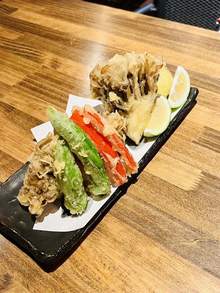 YOU_8_3334's tweet photo. SOBA ABIRU
鴨せいろ
舞茸の天麩羅
#SOBAABIRU #ABIRU #千葉 #君津
#鴨 #蕎麦 #天ぷら #てんぷら #レモン https://t.co/cvkrTDGIPh