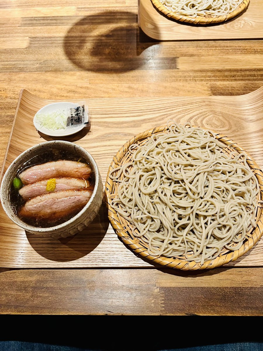 YOU_8_3334's tweet photo. SOBA ABIRU
鴨せいろ
舞茸の天麩羅
#SOBAABIRU #ABIRU #千葉 #君津
#鴨 #蕎麦 #天ぷら #てんぷら #レモン https://t.co/cvkrTDGIPh