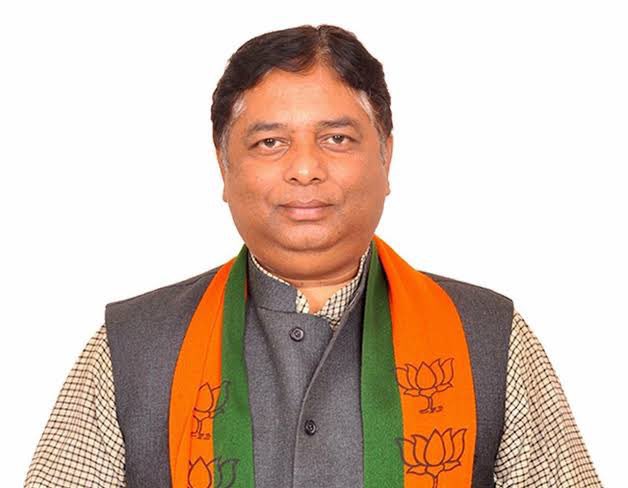 tarunchughbjp's tweet photo. कुशल संगठनकर्ता, पार्टी के कर्मठ नेता एवं भाजपा जम्मू कश्मीर के कार्यकारी अध्यक्ष श्री सत शर्मा जी को प्रदेश अध्यक्ष नियुक्त किए जाने पर बहुत बहुत बध��ई एवं उज्जवल कार्यकाल की शुभकामनाएँ

मुझे पूर्व विश्वास है की आपके कुशल नेतृत्व में पार्टी प्रदेश में नए कीर्तिमान स्थापित करेगी।

@SatSharmaCA