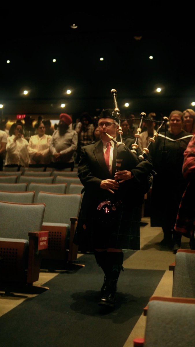 InspiredProCa's tweet image. Another semester, another milestone for Seneca Polytechnic graduates! Honored to capture this unforgettable day filled with smiles, cheers, and proud moments.

Find us anywhere: @ inspiredpro.ca

Get Inspired x New Era 🤍
#ConvocationDay #SenecaPolytechnic