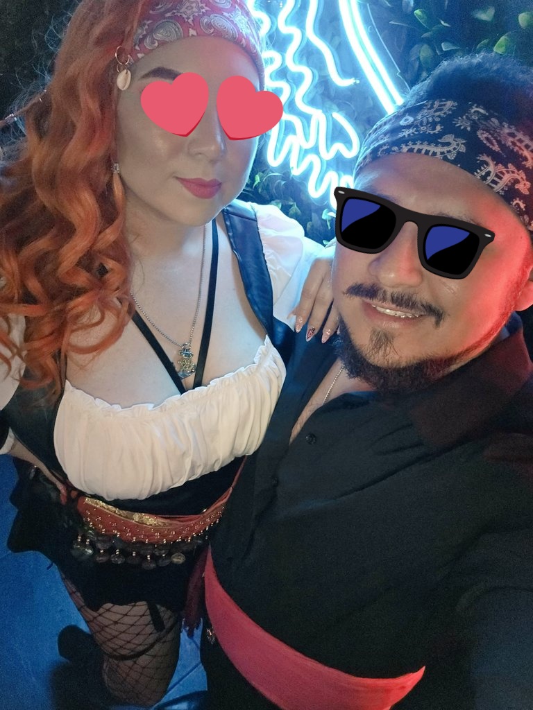 Ya llegamos al #PinkHalloween con <a href="/Youthswcdmx/">𝙅ó𝙫𝙚𝙣𝙚𝙨 𝙨𝙬inger ®</a> <a href="/Youthswcdmx/">𝙅ó𝙫𝙚𝙣𝙚𝙨 𝙨𝙬inger ®</a> y <a href="/bigsmallsw/">BigSmallSw ✨🧔🏻‍♂️👸🏻✨ 🍍</a> 
💀👻🎃😈🔥
-Dulce o playroom 😏🔥😈?