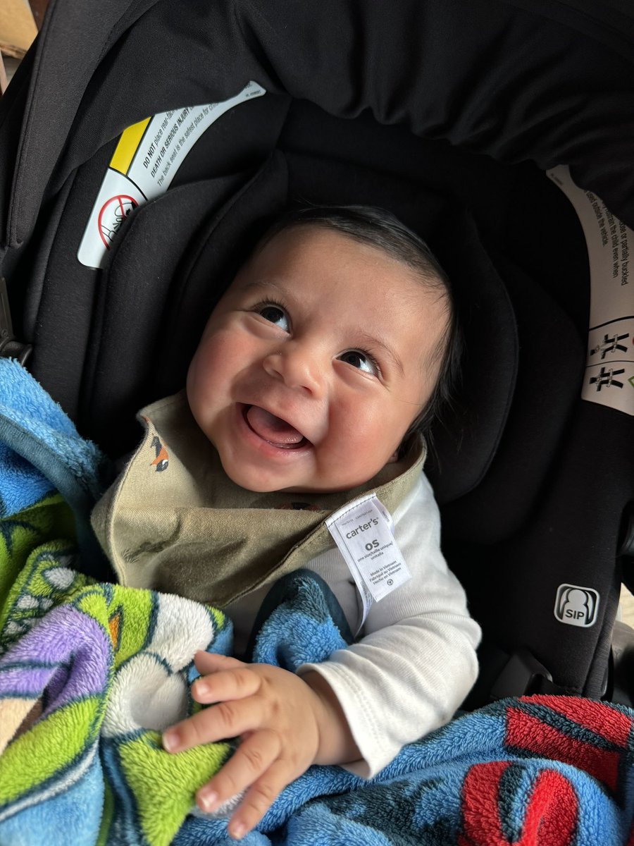 jacquuee_'s tweet photo. the cutest little babe🤍 https://t.co/1l53s6Hdz2
