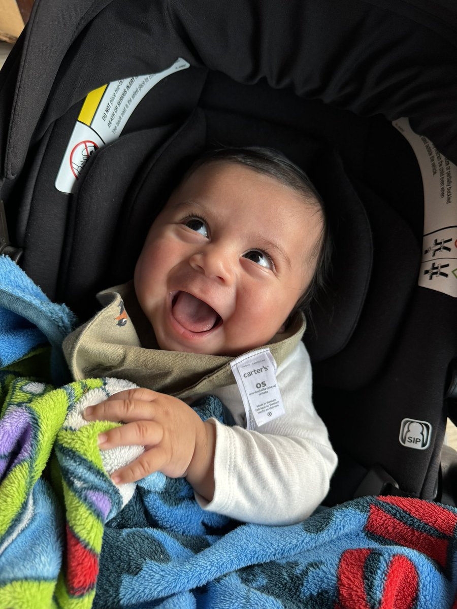 jacquuee_'s tweet photo. the cutest little babe🤍 https://t.co/1l53s6Hdz2