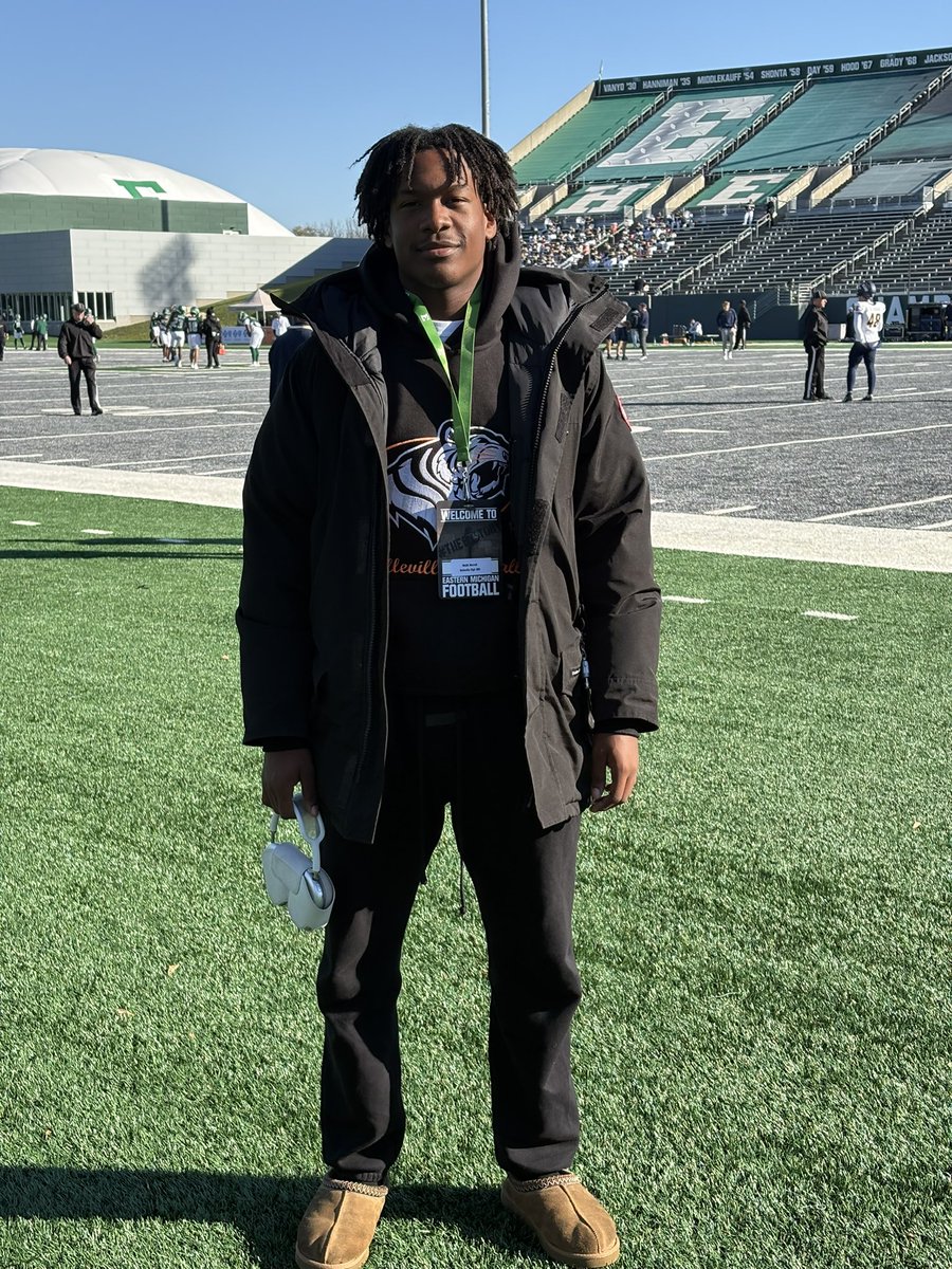 Had a great visit at Eastern Michigan University today!! Thanks <a href="/EMUFB/">Eastern Michigan Football</a> <a href="/Coach_Creighton/">Chris Creighton</a> <a href="/BellevilleFB/">Belleville Football</a>
