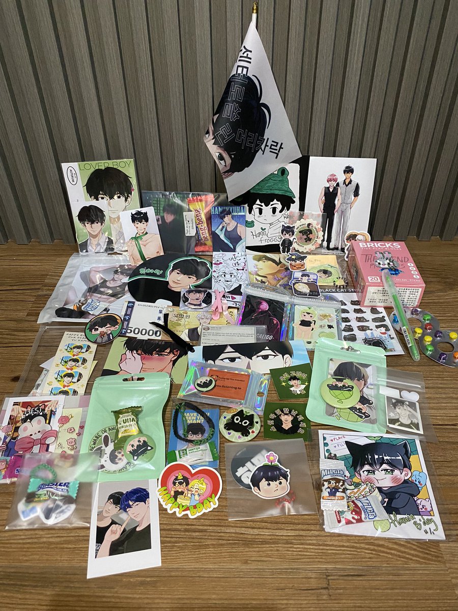 sooo happy kemarin kita rayain birthday hamin bareng-bareng🌱 maaci freebiesnyaaa yang gue claim &amp; mau trade sm gue huehehehe kawan-kawan plli sehat selalu yaaah!🖤🐈‍⬛