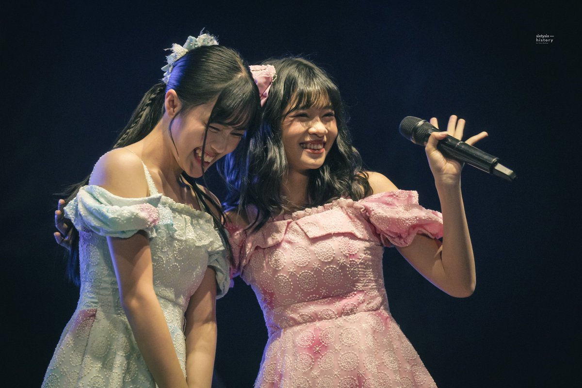 sixtysixhistory's tweet photo. Did you know that happiness is actually a virus and super contagious? 💉

@S_FloraJKT48 &amp; @AM_EllaJKT48 in Futuristik 2024 SMAN 8 Tangerang – 241102 https://t.co/wF75s4JkO2