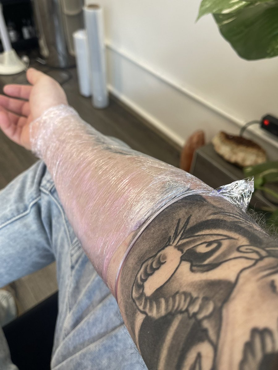 I don’t care what anyone says. I love numbing cream.
#tattoo #tktx