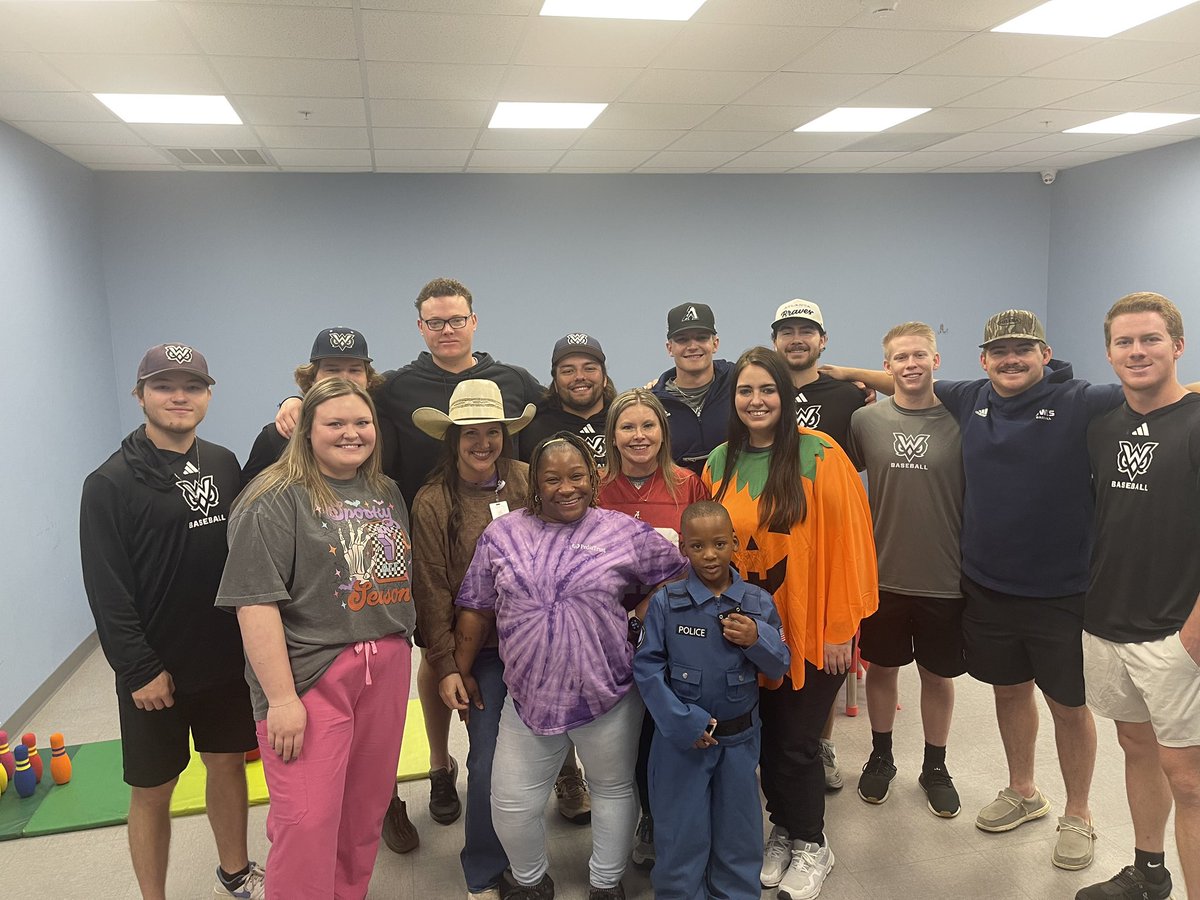 Owls Baseball tweet media