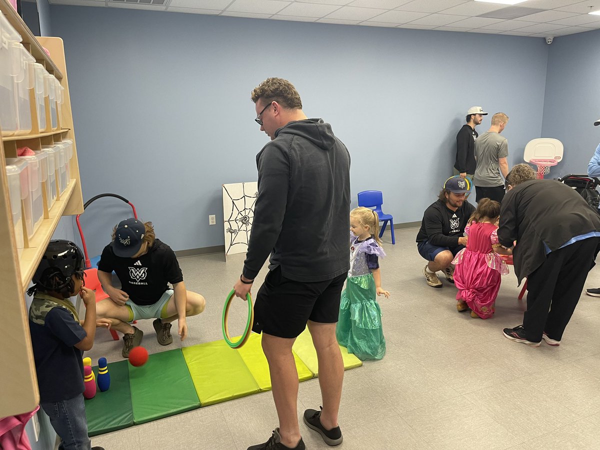 Owls Baseball tweet media