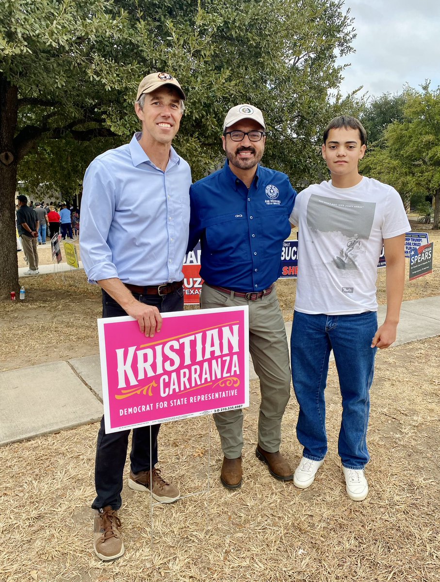 kristianfortx's tweet photo. Huge thank you to @BetoORourke and @Menendez4Texas for joining me at the polls this week during early vote! #HD118 https://t.co/u9NYpFhMl9