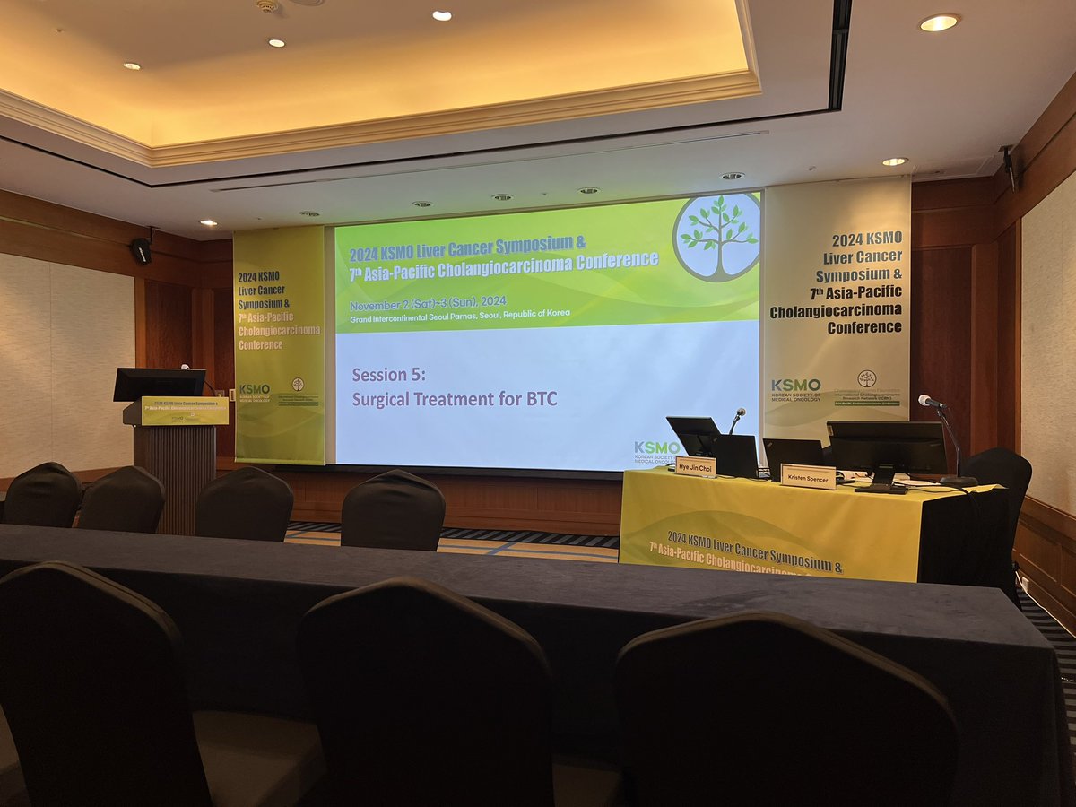 FlavioRochaMD's tweet photo. Delighted to open the surgical program on the
rationale and benefit of lymphadenectomy in 
#cholangiocarcinoma at 7th Annual AP 🇰🇷 
@curecc Conference  

🙏🏼@eugenekoay &amp; Dr. Oh for 📨

Is it merely a staging tool? 
How many nodes are necessary? 
Does tumor location play a role? https://t.co/Uf8YSTNwyD