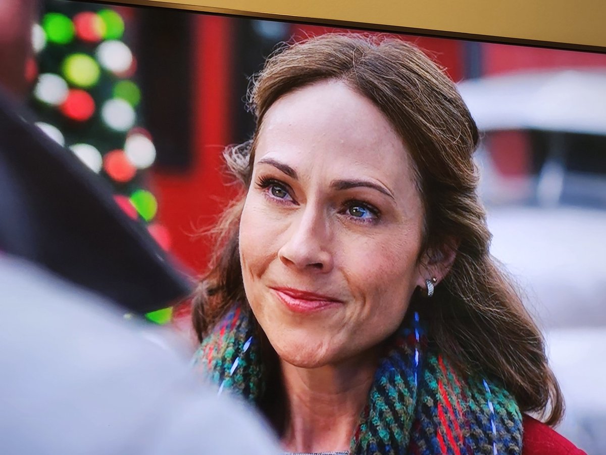 Jen Miller 🇨🇦 (@jenjmiller1) on Twitter photo A heart to heart conversation <a href="/nikkideloach/">Nikki DeLoach</a> <a href="/HWarrenChristie/">Warren Christie</a> <a href="/hallmarkchannel/">Hallmark Channel</a> #OurHolidayStory A heart to heart conversation <a href="/nikkideloach/">Nikki DeLoach</a> <a href="/HWarrenChristie/">Warren Christie</a> <a href="/hallmarkchannel/">Hallmark Channel</a> #OurHolidayStory