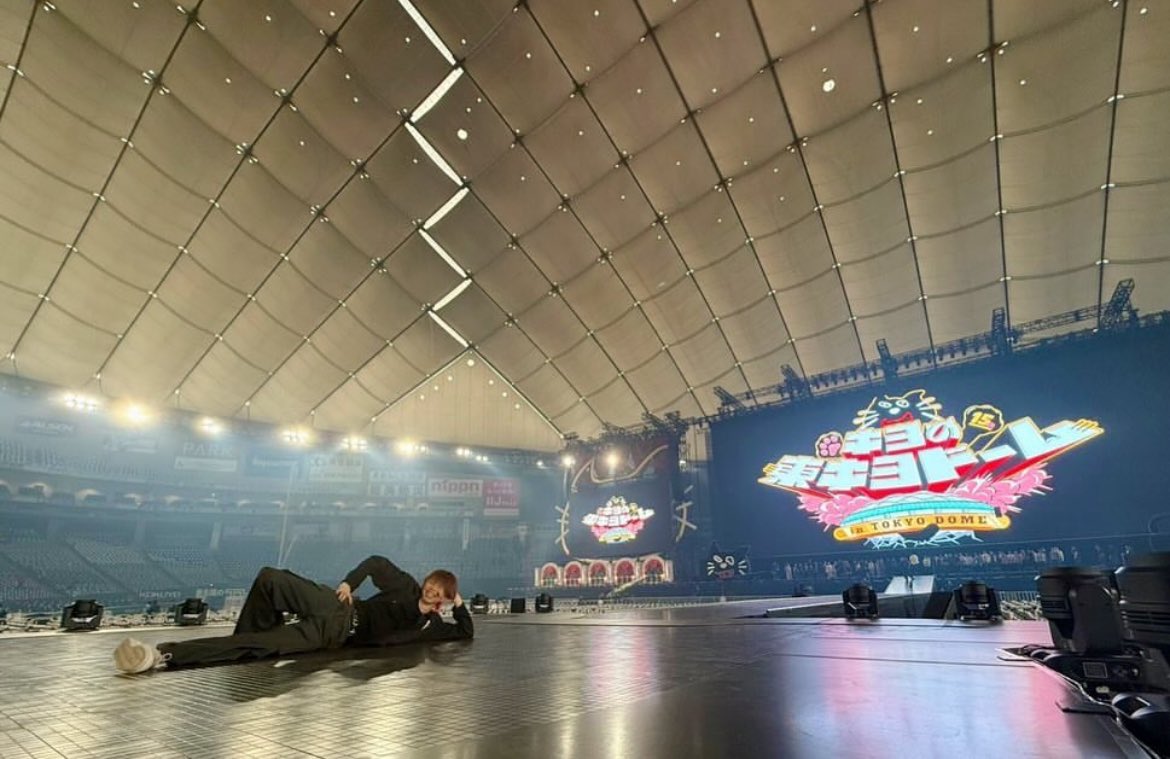jg__superman tweet picture