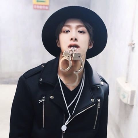 woonwonwon's tweet photo. #Hyungwon #MONSTA_X https://t.co/80EYBmDD1W