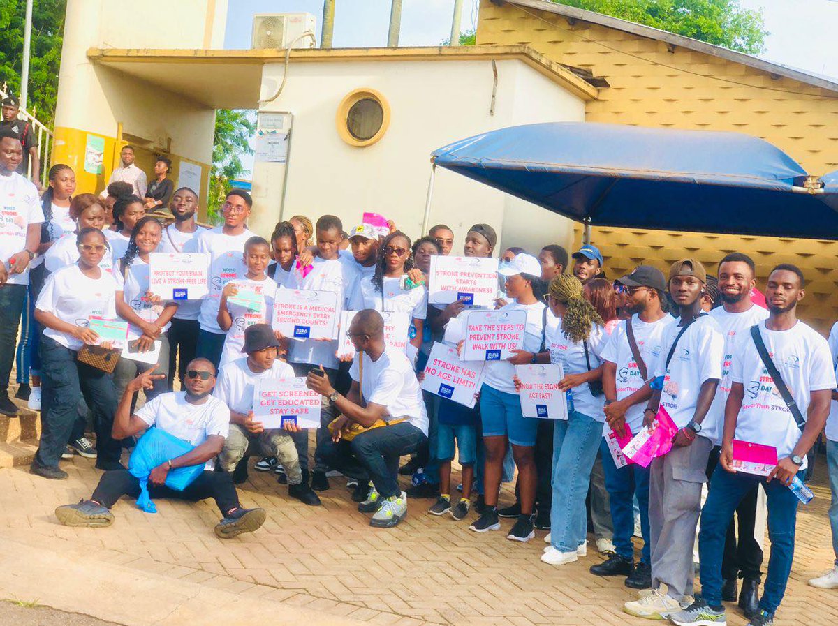 SPOT STROKE FAST FOUNDATION tweet media