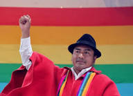 Benjha_007's tweet photo. 🇪🇨Quién pudo domar al indígena de poncho dorado camino a la Presidencia, sino él mismo, ya no incendia ciudades, es acaso otro, las comunidades indígenas votarán para que gane.
Estallido
#Guayaquil #Cuencs #Quito
#Ecuador 
@LeonidasIzaSal1 https://t.co/w4qTeNRGVc