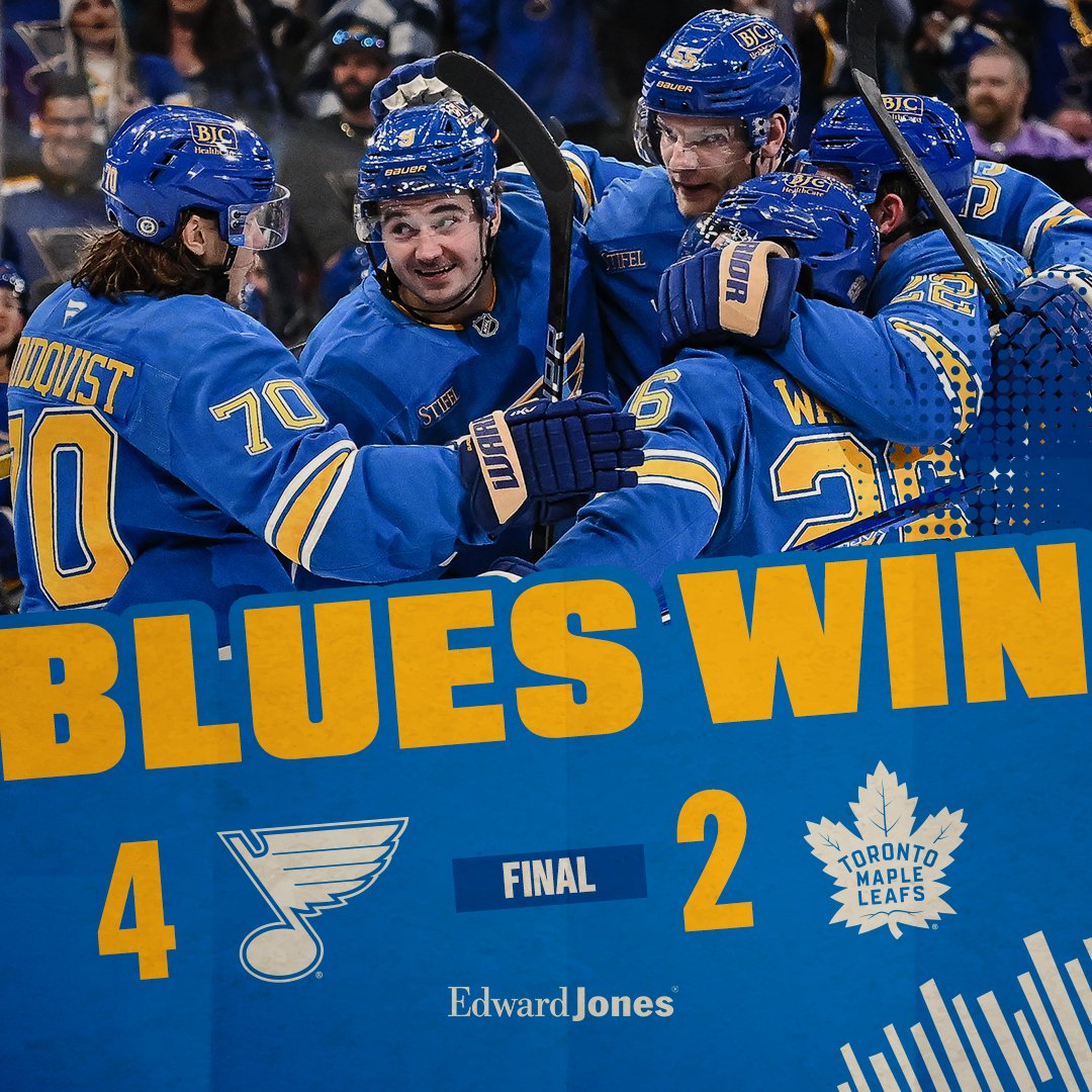StLouisBlues's tweet photo. amuLET'S GO BLUES!!!!!!!!! #stlblues https://t.co/MWo9xtSJ4l