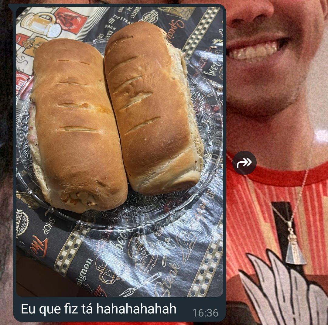 meu namorado simplesmente chegou em casa hoje e me disse que fez pãozinho (sim, ele mesmo fez) pra eu levar de lanchinho amanhã e comer pra tentar me ajudar na ansiedade pré prova. :( amo TANTO meu menininho