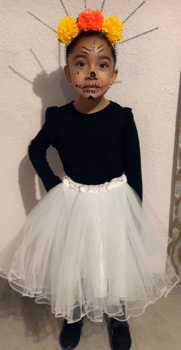 TISDFamilyEnga1's tweet photo. Thank you for sharing these beautiful pictures. Our families take pride!
Gracias por compartir estas lindas fotografias.  Nuestras familias muestran su orgullo! ##TISDPROUD  #TISDtheplacetobe https://t.co/eFg1Hj9jfO