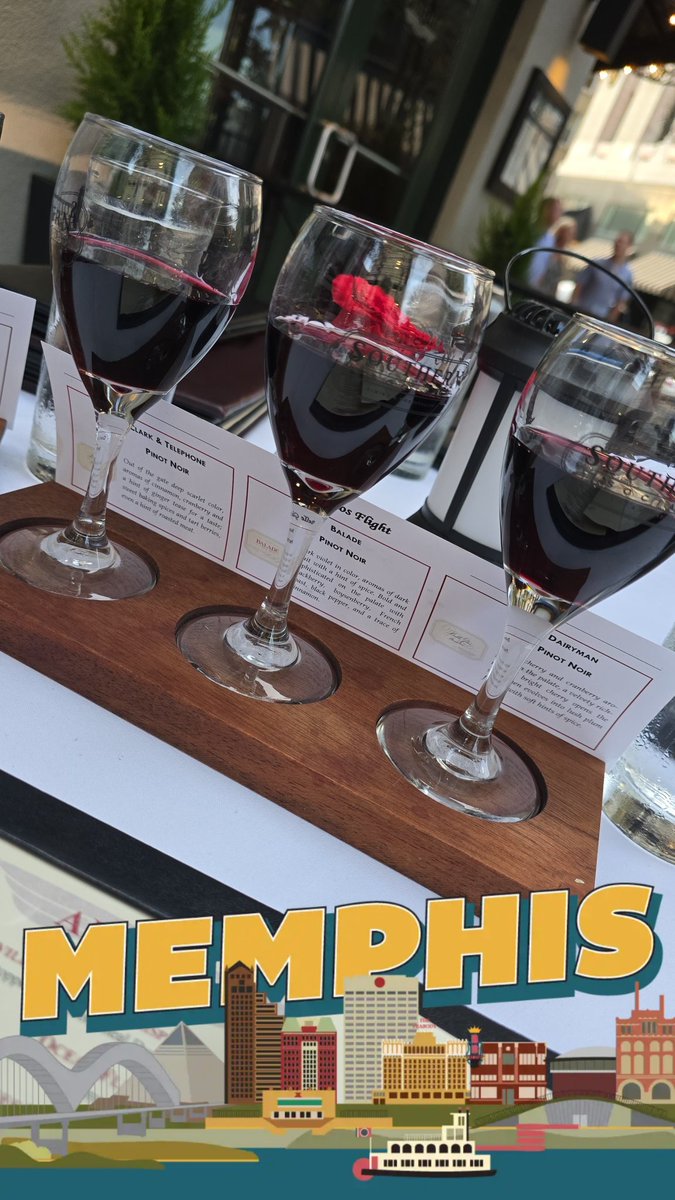 EvsShrek's tweet photo. #FlightMemphis @FlightWineBar TOP 50 in America!! https://t.co/Tg6SAzIexk