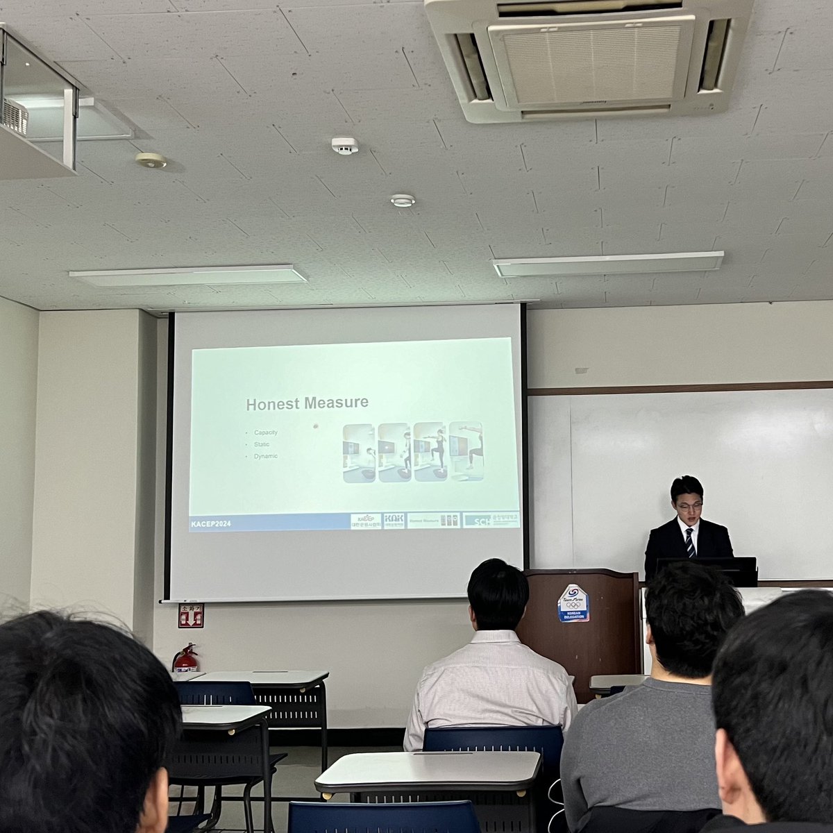 Honored to announce Honest Measure won Best Oral Presentation at the 2024 Conference of Korean Association of Certified Exercise Professionals! Grateful for this first award as a startup and motivated to keep advancing health and fitness innovation.