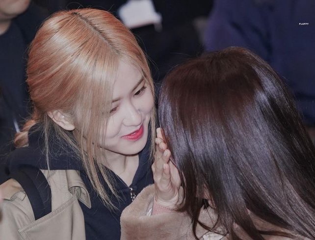 chaesooauthoryt's tweet photo. I miss them so muchhhh ☹️☹️🫶🏻🫶🏻
CHAESOO I LOVE YOUUUU https://t.co/vdumqDsXh8