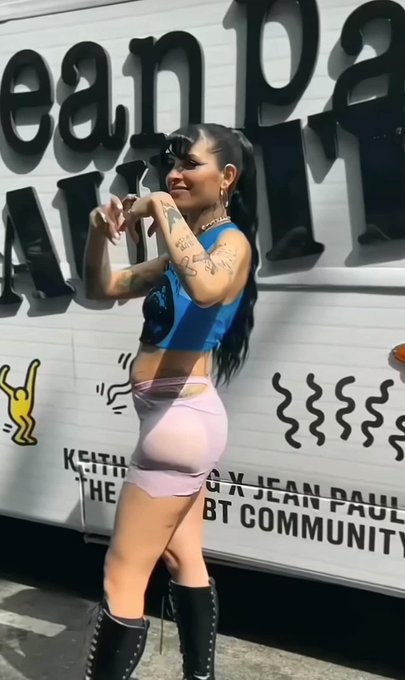 Watch Borrachos V.I.P's leaked NSFW photo on TwXstars