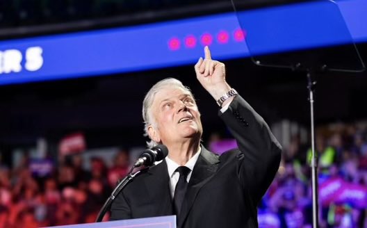 Franklin Graham tweet media