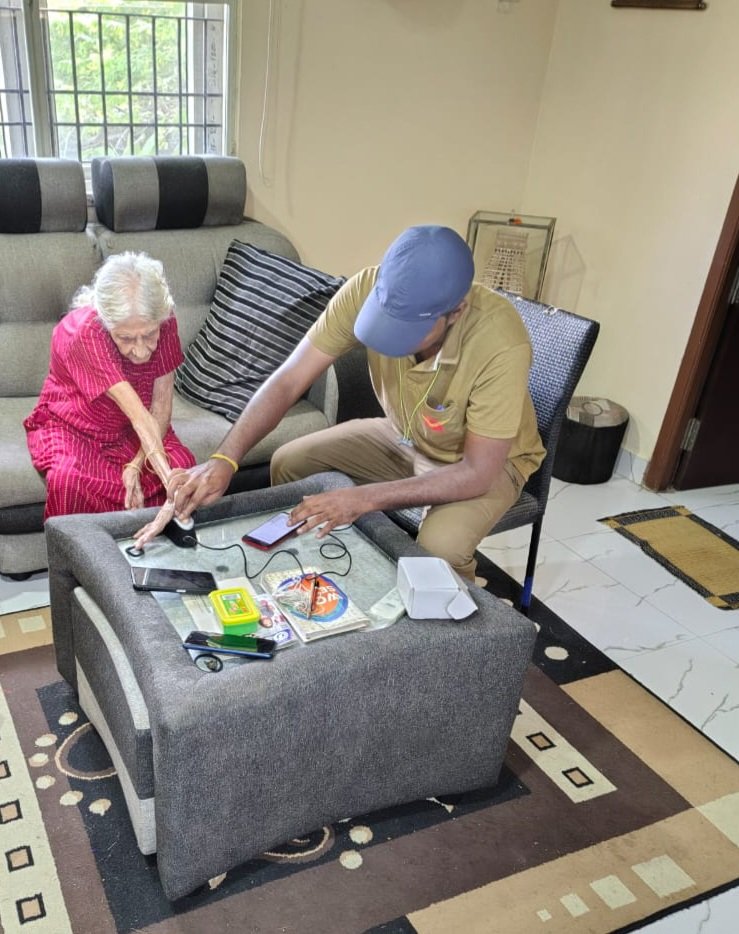 PMG_Chennai's tweet photo. India post is making it easier for pensioners to get “Jeevan Pramaan Patra” (DLC) by the postman at your doorstep through India Post Payments Bank. #dlccampaign3.0 #digitallifecertificate #dakchaupal #daksewajansewa #jeevanpraman https://t.co/9pb5Tc6q4O