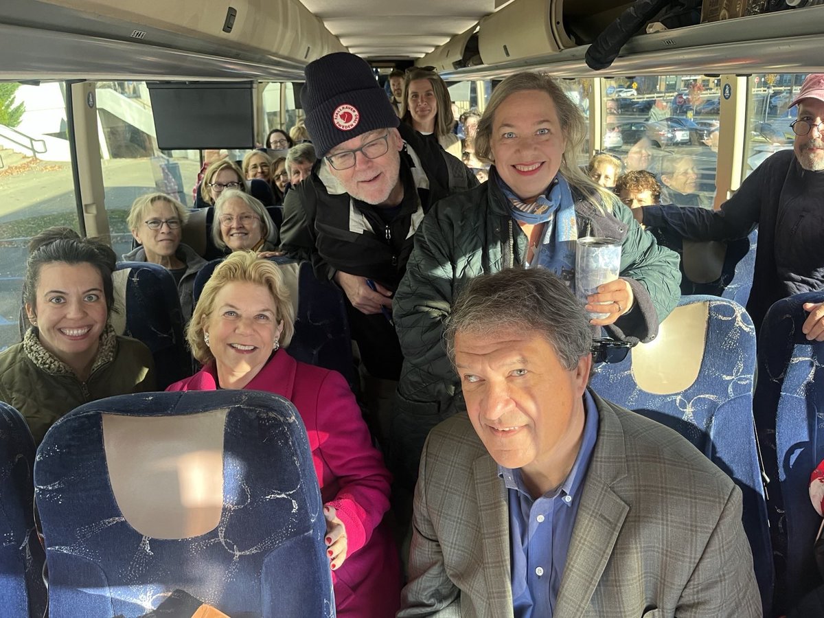 IndivisWstchr's tweet photo. We sent 4 buses to PA today to canvass. Thanks to everyone who came along. When we fight we win! https://t.co/sJcSLOvEia