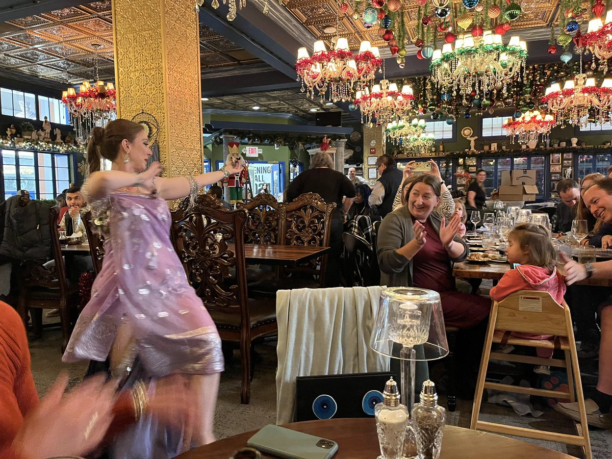 MarcHurBoston's tweet image. Quite the dining experience tonight in NH. #YaMas #Salem