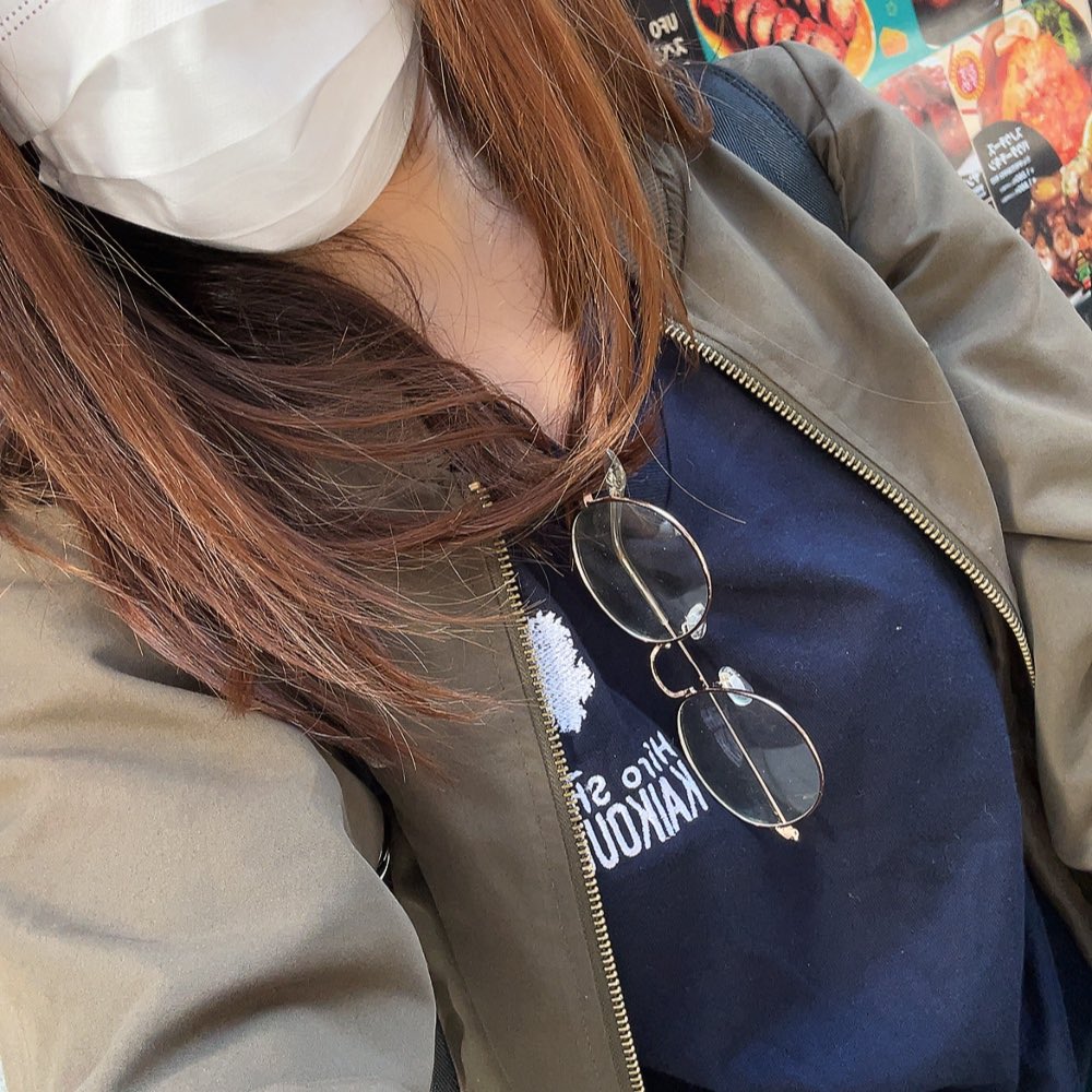 Fuwamocochan_69's tweet photo. こんな服装で1回目に参戦です。
フォロワーさんとか会える人いたら嬉しいな https://t.co/fEXtkiYs2d