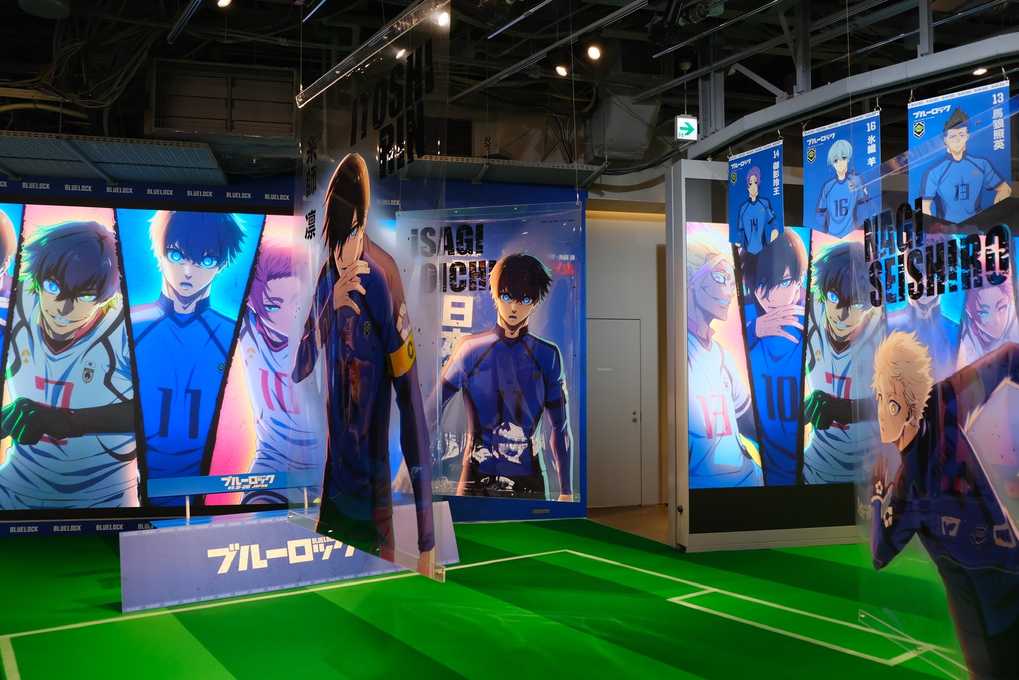 ブルーロック　シブツタ　凛　缶バッジ　チェキ　クリアカード TSUTAYA CATEGORY TVアニメ『ブルーロック VS.U-20 JAPAN』 | SHIBUYA