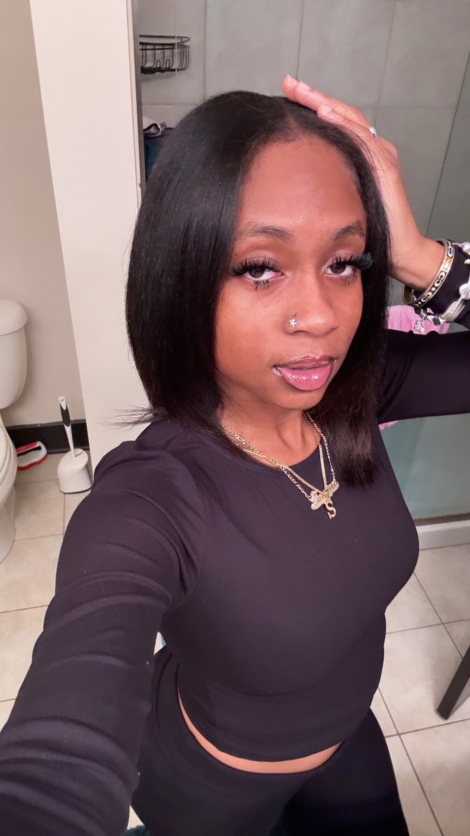 sandreaaaag's tweet photo. Feeling pretty #needdat https://t.co/ey1apvO9rI